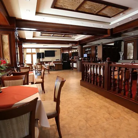 ホテル Park カルノバト